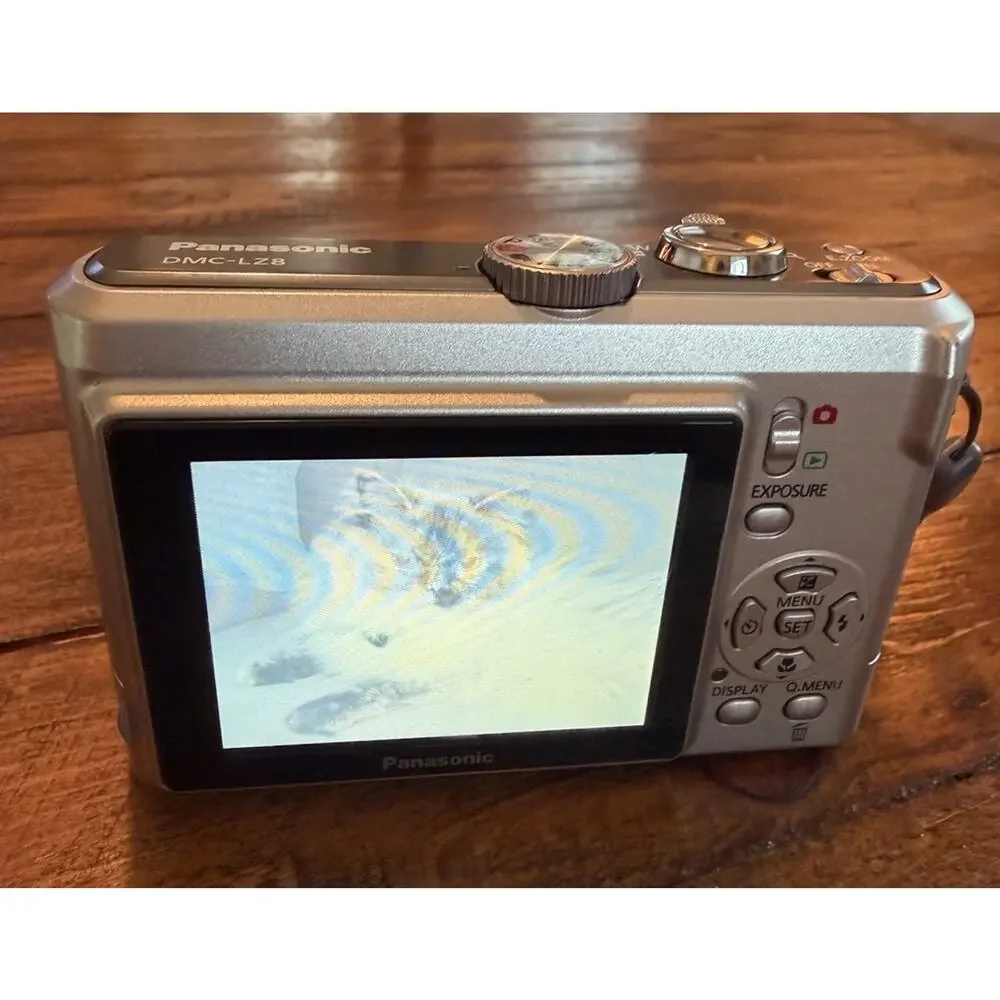 Vintage Panasonic Lumix DMC-LZ8 8.1MP Digital Camera Black 5x Zoom TESTED WORKS